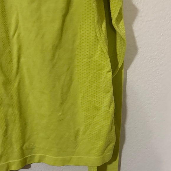 Figs Neon Green Long Sleeve Shirt thermal stretch seamless XL - Picture 5 of 7